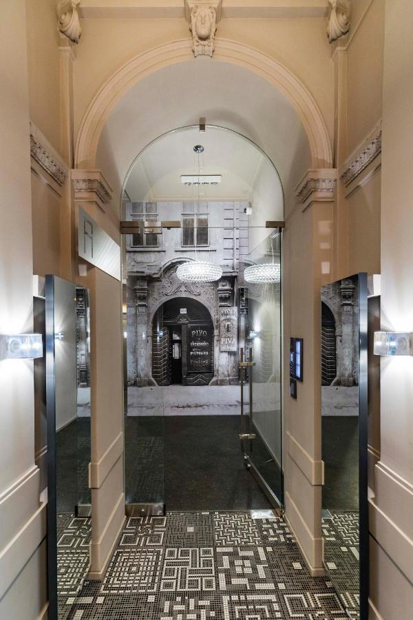 New Luxury Apt With Ac&parking In The Center Of Apartment