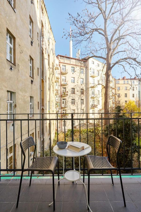 Apartment Friendly In *