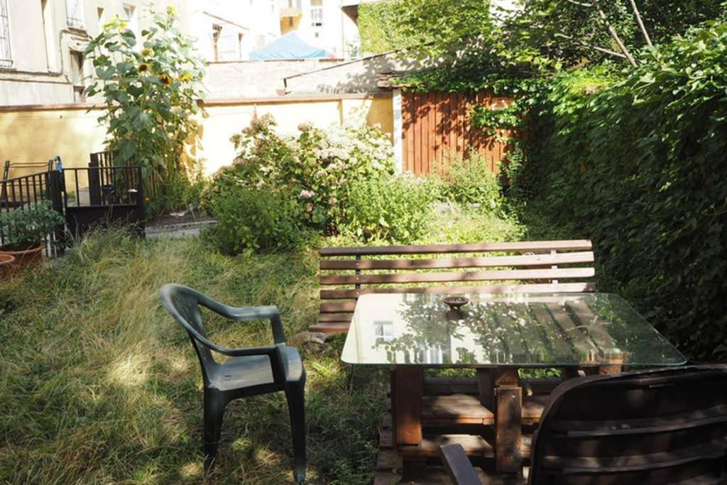 Cozy With A Garden, In The Center! Apartment Prague