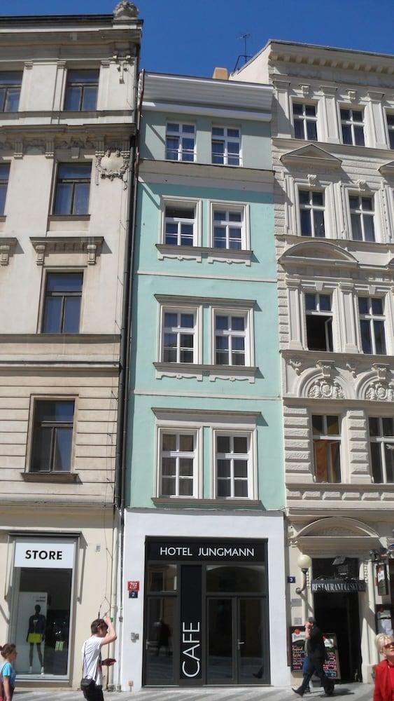 Jungmann 4* Prague