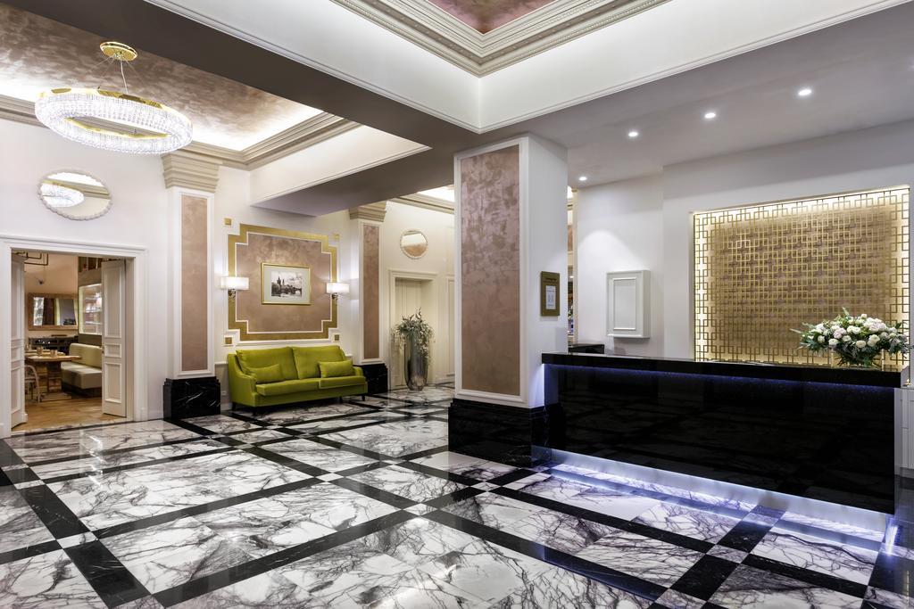 Cosmopolitan Hotel Praga