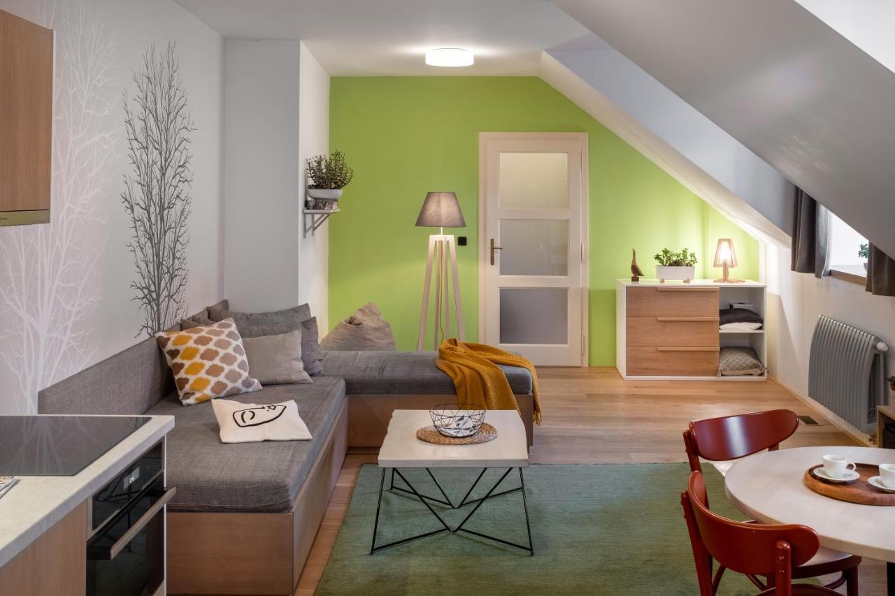 4 Trees By Adrez Apartment