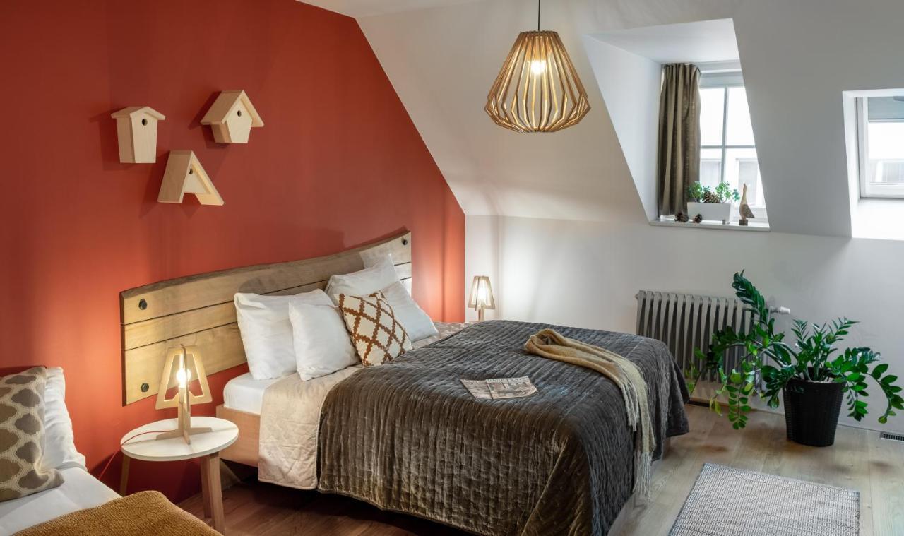 4 Trees By Adrez Apartment Prague