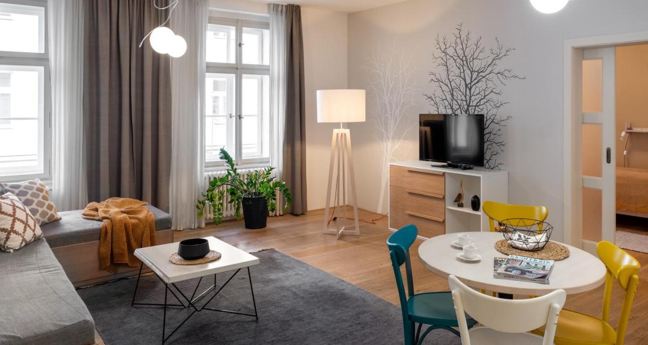 Apartment 4 Trees By Adrez *