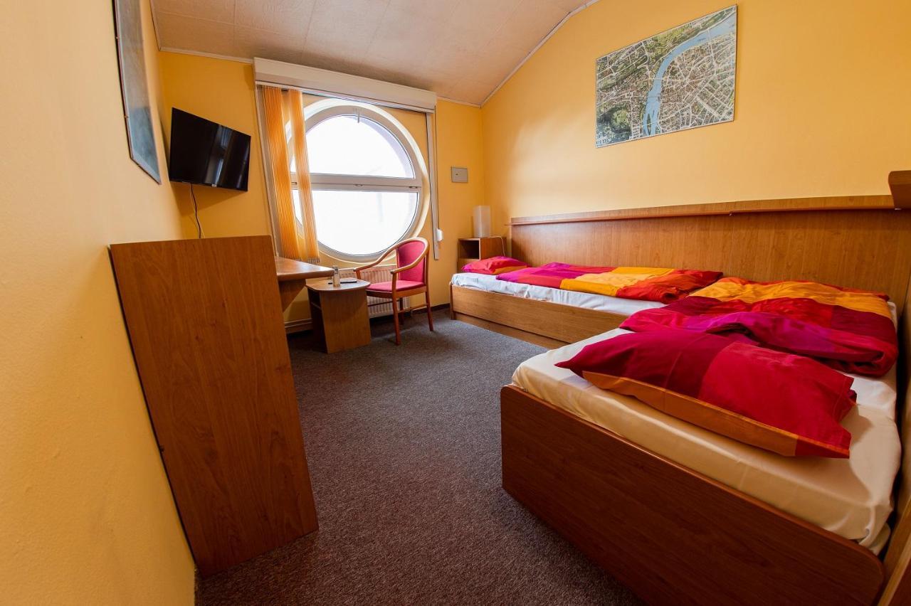 Otel Skolicka