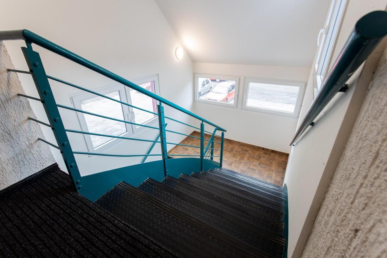 Otel Skolicka 2*