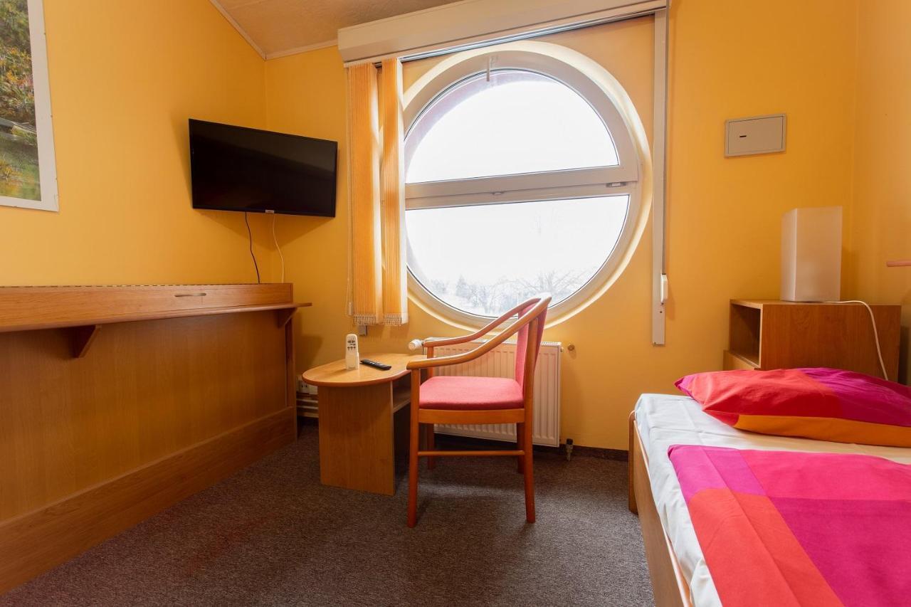 Otel Skolicka 2*