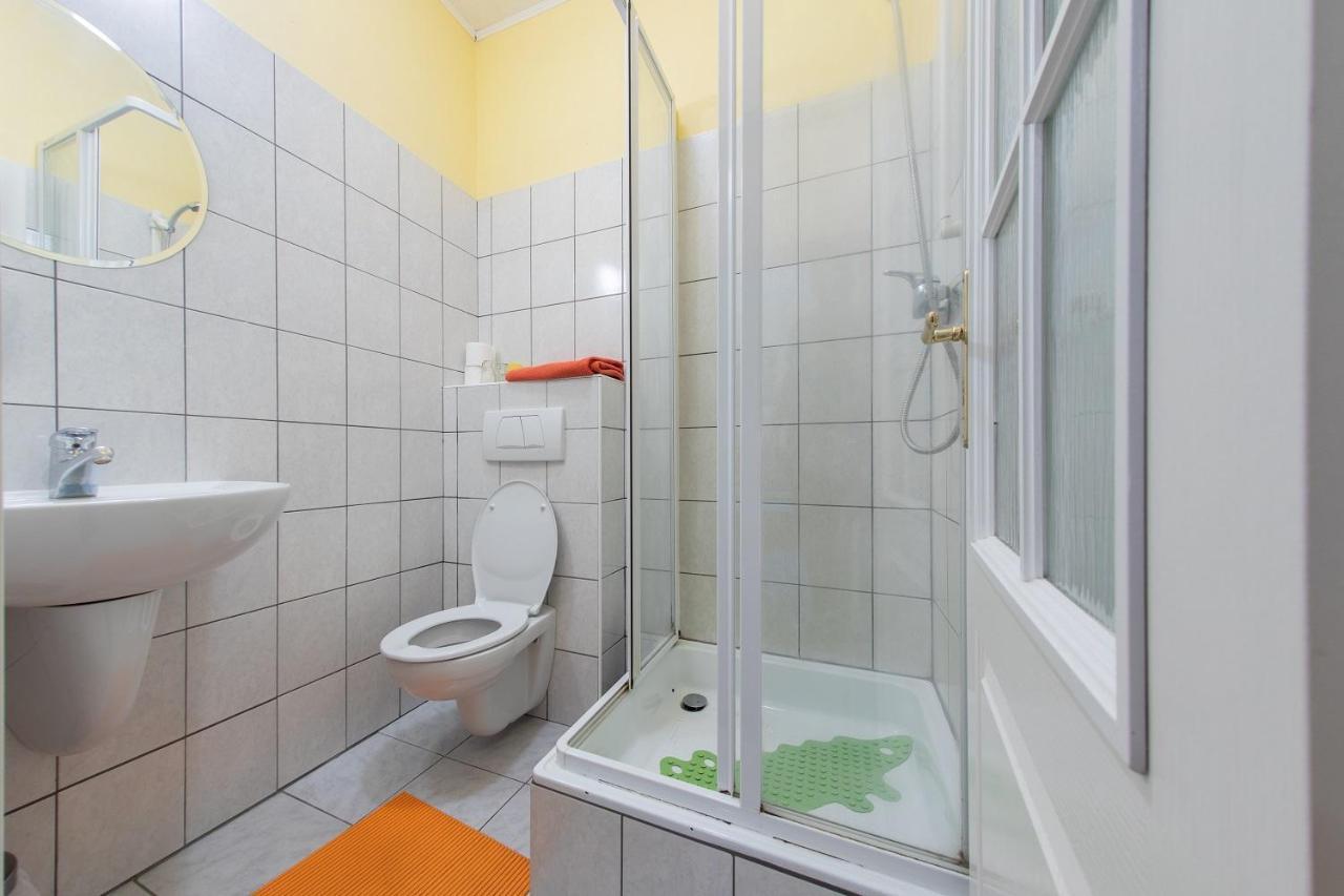 Otel Skolicka 2*