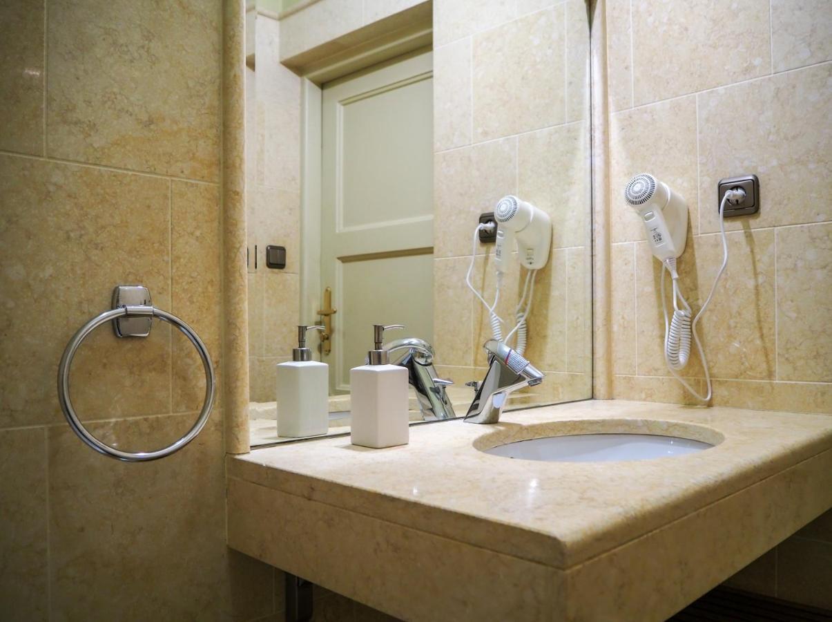 Smetanovo Nabrezi - Riverview Old Town Apartment Prague