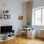 Homey Flat In Vinohrady By Prague Days