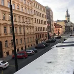Modern Cozy Apartment In Central Prague