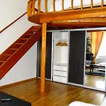 Four Seasons Apartment Platnerska