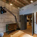 Mostecka Apartment