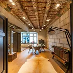 Mostecka Apartment