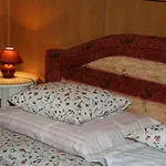 Zderaz