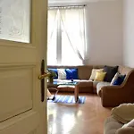 AIRSTAY PRAGUE - 3 BEDROOM Spa residence home