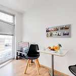 Jt\'S Apartments Fricova Str.