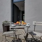 Jt\'S Apartments Fricova Str.