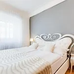 Charles Bridge Royal Apartment - Castle District