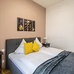 Stylish Apartment In Prague Best Gastronomic Area