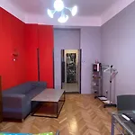 Apartment B42 Bed And Cafe