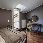 Quite Loft With Balcony And 3 Air Conditioners