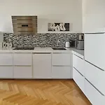 Prague Days - Lavish Apartment In The Old Town - Balcony