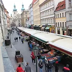 Michalska Apartment