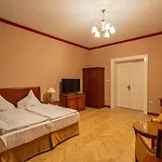 4 Bedrooms 130M2 Apartment At The Main City Square