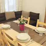 Modern Apartment Ve Smeckach 28