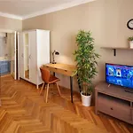 Old Town - Templova Apartments