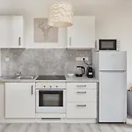 Cozy Attic Flat In Michle By Prague Days