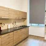 Modern Apartment Krakovska