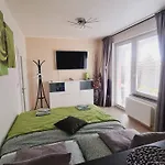 Bastien Studio Near Airport
