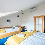Abacta Residence