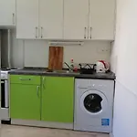Cute Apartment In The City Center!!