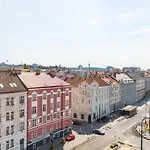 Penthouse # 81 With Panoramic City View In Elite Rezidence With Free Parking