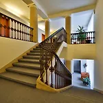 Atlantic Hotel