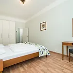 Hotel Orion