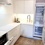 Amazing Flat With Garden, Vinohrady Near Center