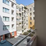 Oli Apartment