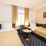 Pytloun Old Armoury Hotel Prague