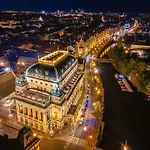 Fabulous River View Studio In The Heart Of Prague