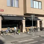 Fabulous River View Studio In The Heart Of Prague