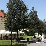 Room&Kitchen Next To Prague Castle