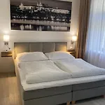 Adeba Hotel