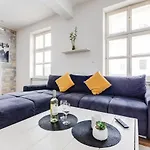 Luxury & Quiet Charming 2Bds Near River - Nek2Nd