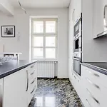 Luxury & Quiet Charming 2Bds Near River - Nek2Nd