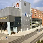 Entire Apartment, Near Clarion, O2 Arena, Metro 3 Min, Easter Market In City Center 15 Min