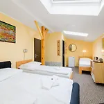 Hotel Max